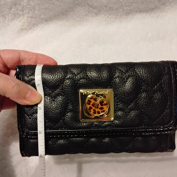 Betsey Johnson Set - Picture 8 of 16